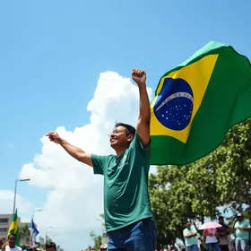 Clécio Luís bandeirada Macapá